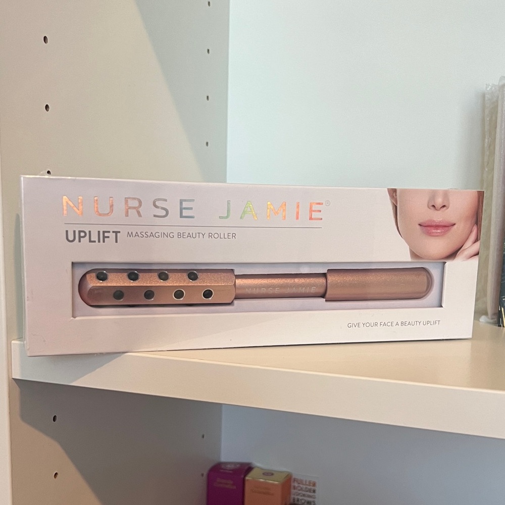 Nurse Jamie Uplift Massaging Beauty Roller